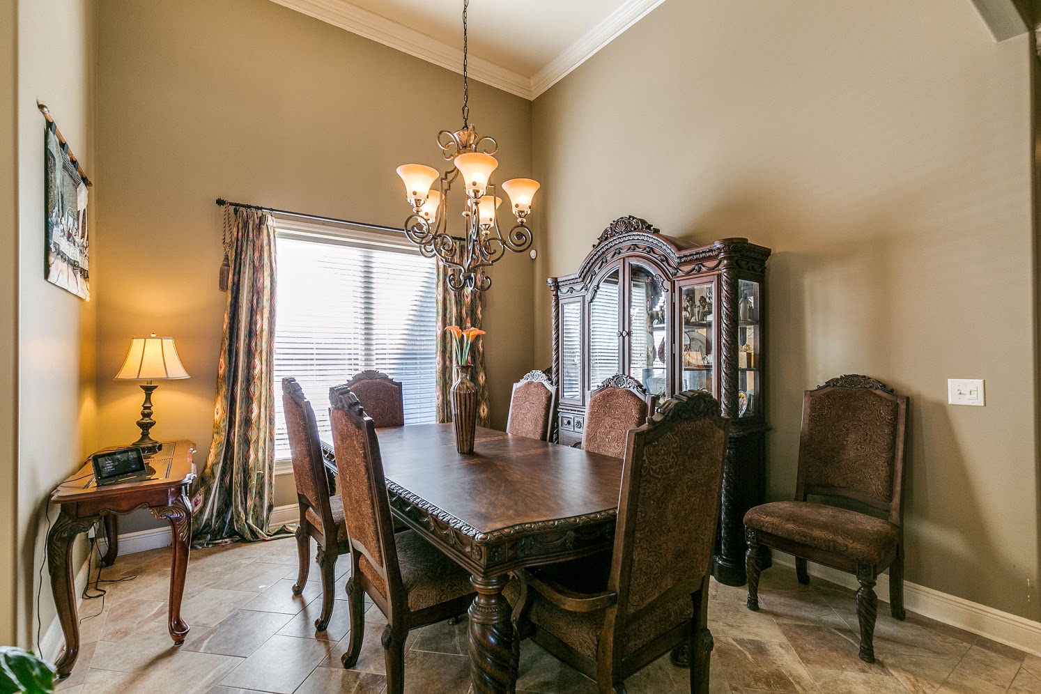 Gorgeous Dining Room in New home for Sale in Hendersonville, Tennessee 